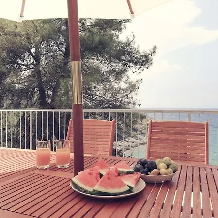 Feriehus Beach House Sarbun Postira